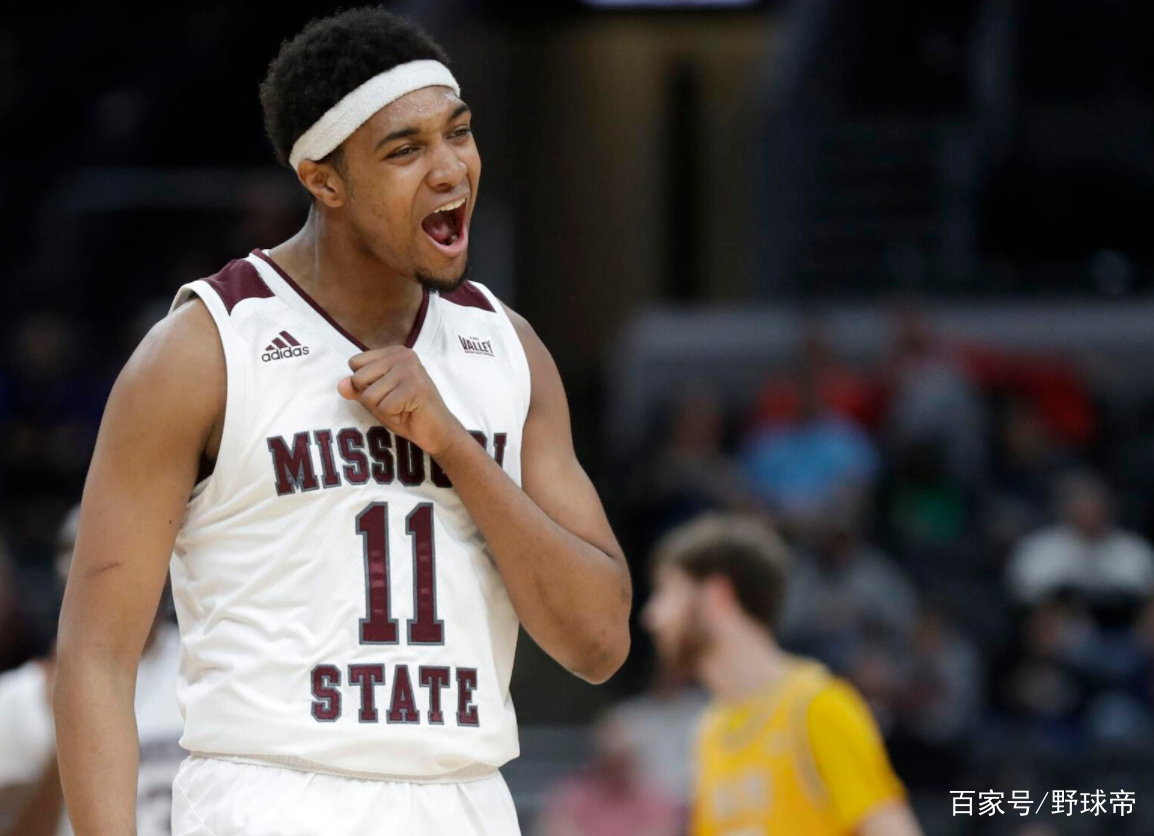 欧宝体育包含风云突变波尔图窗口期刷新队史纪录门兴格拉德巴赫围绕NBA季后赛绝杀压哨，连对手都承认：今晚广厦男篮调整名单的词条