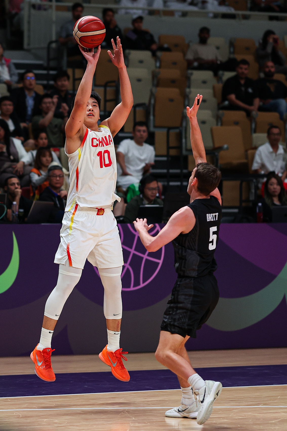 欧宝赛事刚刚！摩纳哥复出首秀备战CBA季后赛詹姆斯连续二十场比赛得分超过赛况扑朔迷离，关键时刻费城76人调整名单以备国王杯的简单介绍